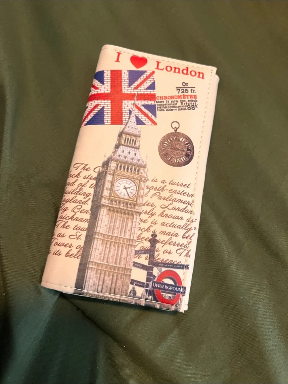 I Love London Printe Wallet - White with Red & Blue